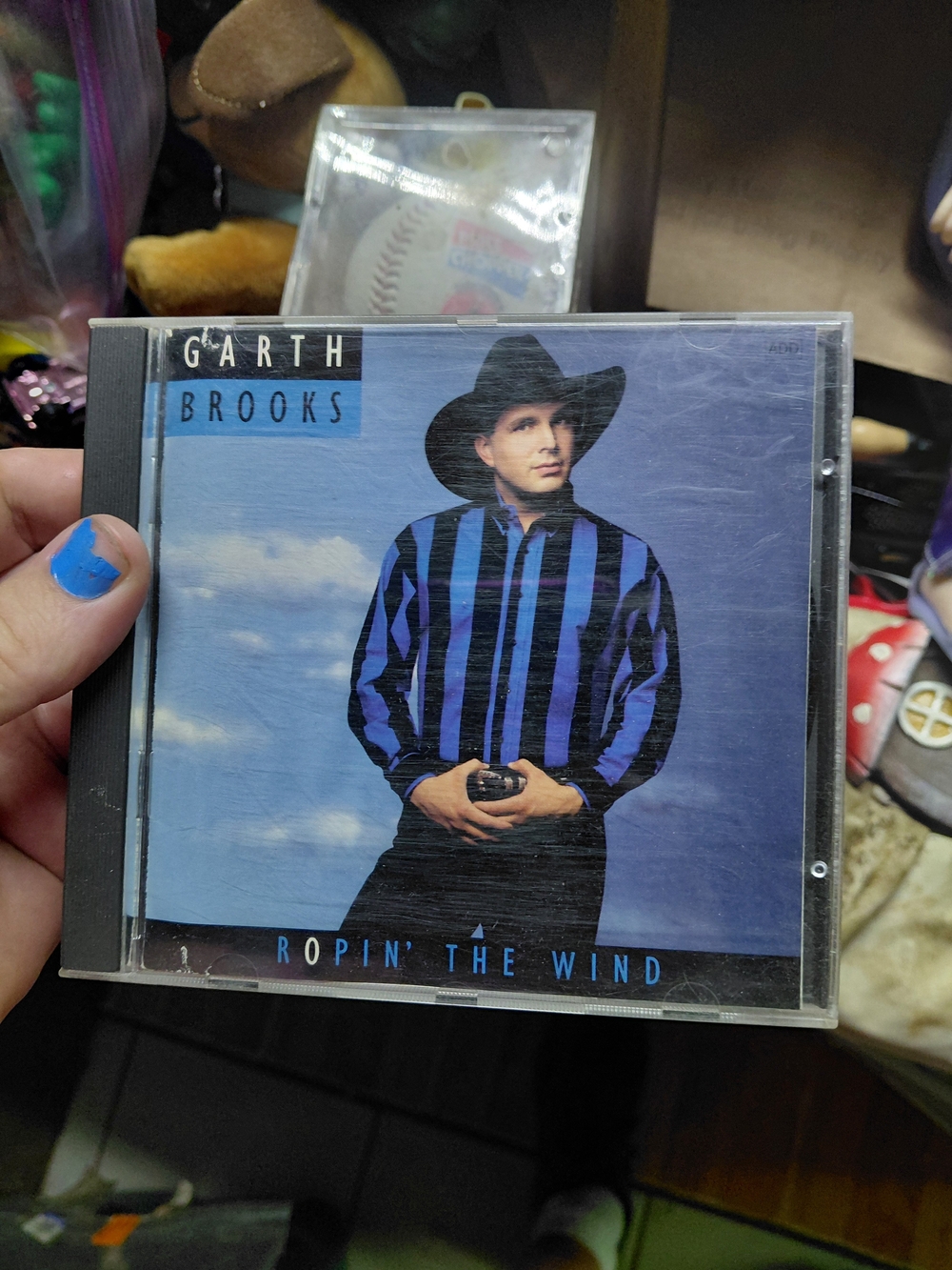 Garth Brooks Ropin' the Wind CD - Blue